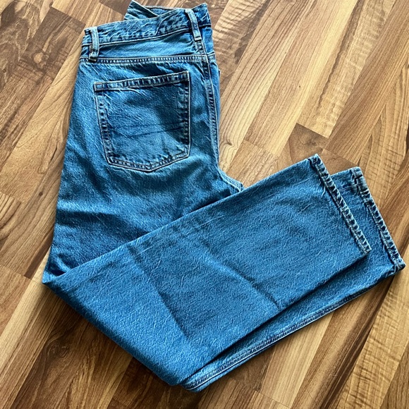 American Eagle 90’s Straight Jeans - Picture 3 of 3